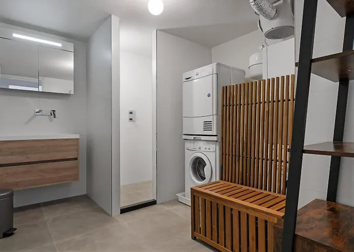 Kabbelaarsbank 503 - Port Marina Zelande Not Intended For Company Or Work-related